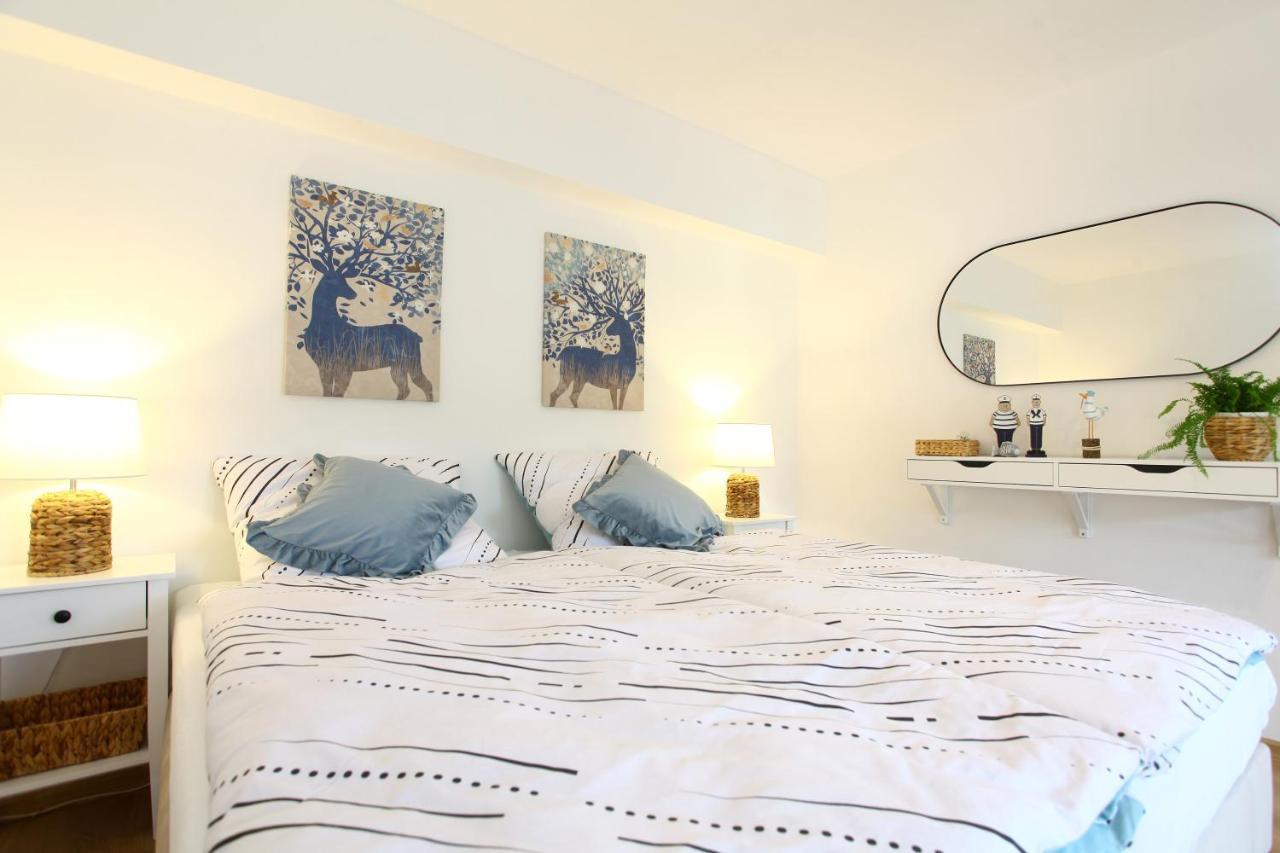 Apartment I Woda